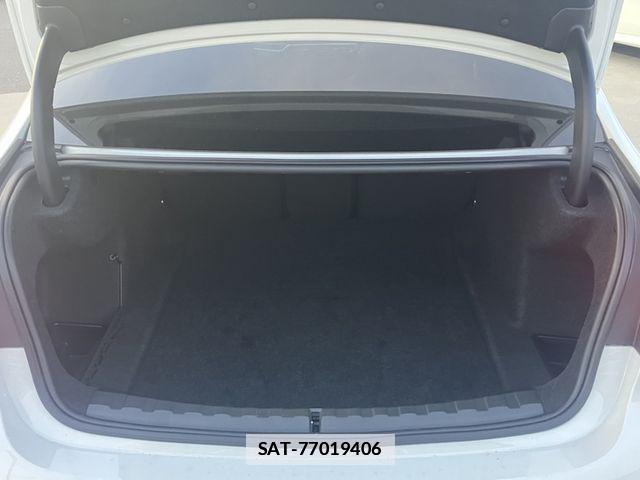 Bmw 3 SERIES 2024-04 2076999-11