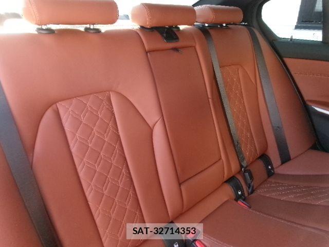 Bmw 3 SERIES 2023-03 2660518-23