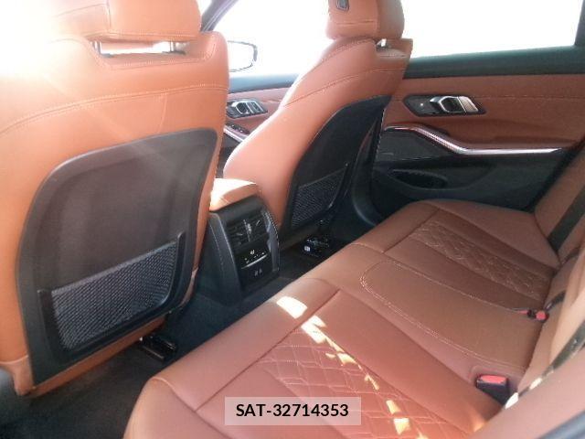 Bmw 3 SERIES 2023-03 2660518-27