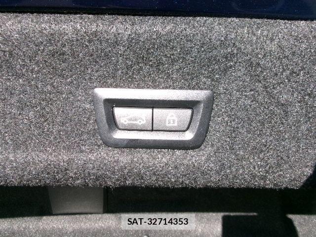 Bmw 3 SERIES 2023-03 2660518-29
