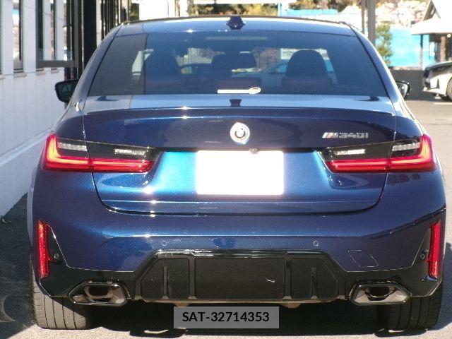 Bmw 3 SERIES 2023-03 2660518-7