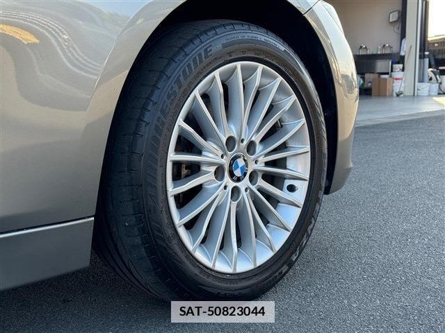 Bmw 3 SERIES 2018-06 3355771-16