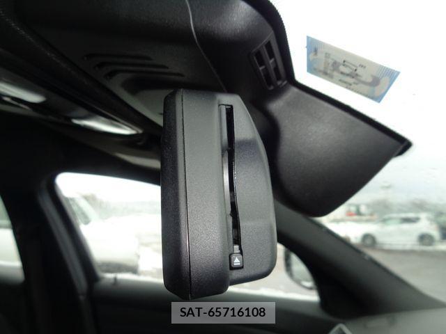 Bmw 3 SERIES 2019-03 3420424-22