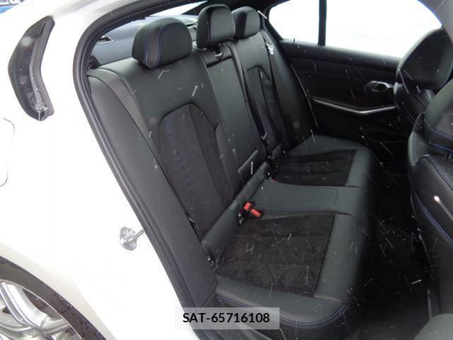 Bmw 3 SERIES 2019-03 3420424-8