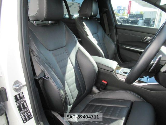 Bmw 3 SERIES 2023-03 3661233-26