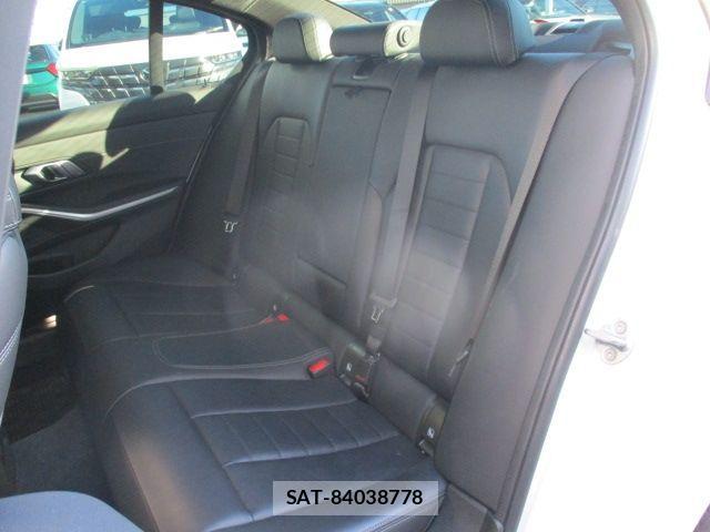 Bmw 3 SERIES 2021-12 3661239-17