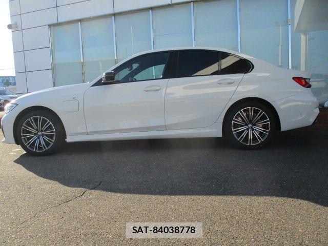 Bmw 3 SERIES 2021-12 3661239-6