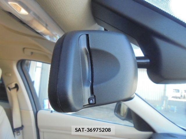 Bmw 3 SERIES 2013-03 3661296-18
