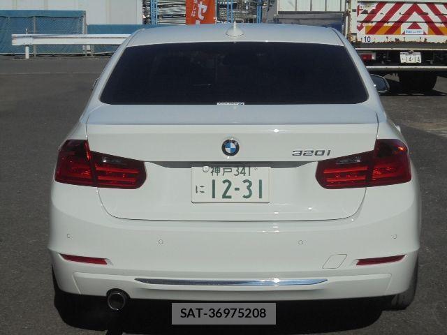Bmw 3 SERIES 2013-03 3661296-28