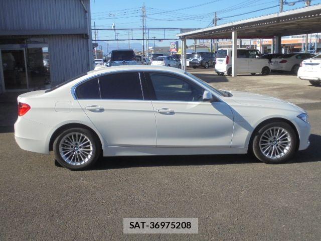 Bmw 3 SERIES 2013-03 3661296-8