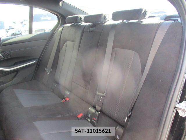 Bmw 3 SERIES 2025-06 3661203-18