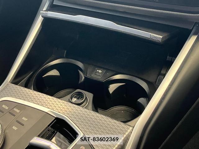 Bmw 3 SERIES 2023-12 3765729-15