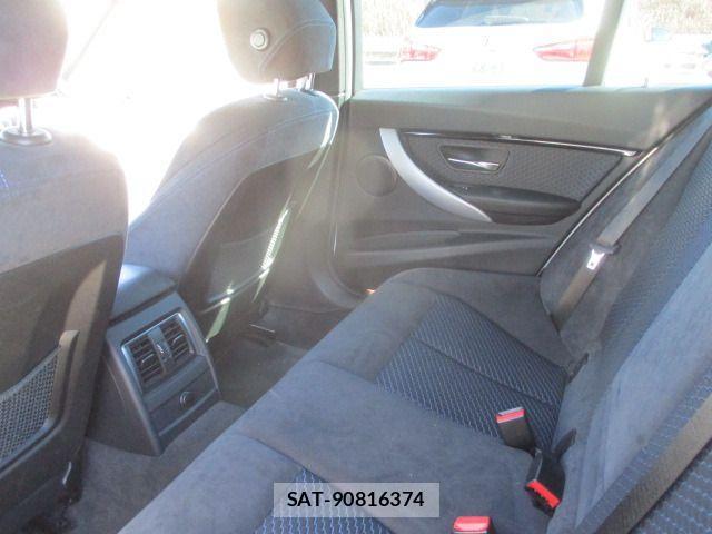 Bmw 3 SERIES 2017-10 3765765-13