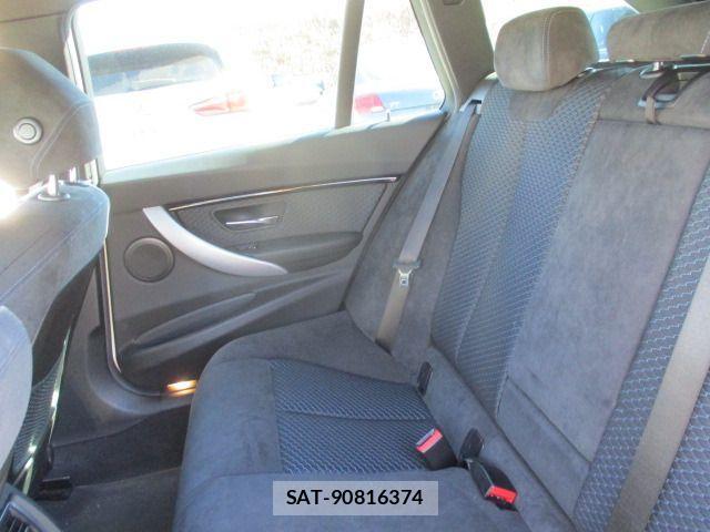 Bmw 3 SERIES 2017-10 3765765-14