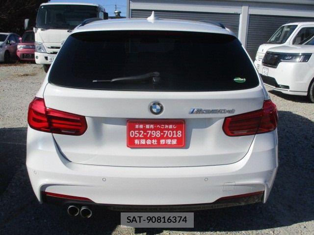 Bmw 3 SERIES 2017-10 3765765-3