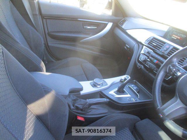 Bmw 3 SERIES 2017-10 3765765-6
