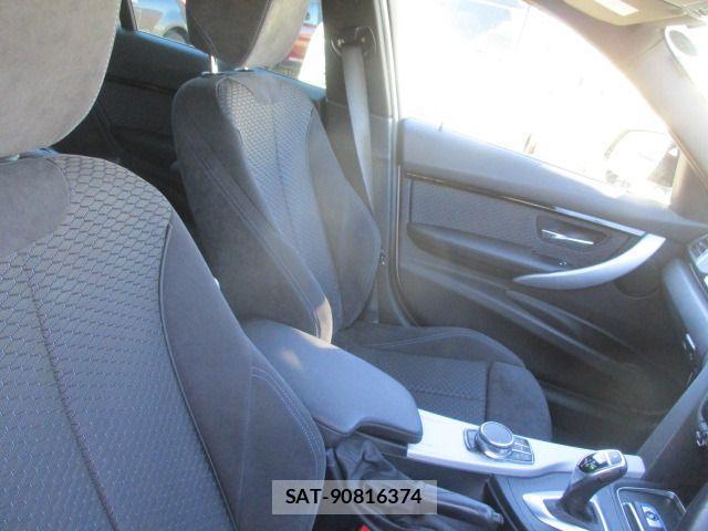 Bmw 3 SERIES 2017-10 3765765-7