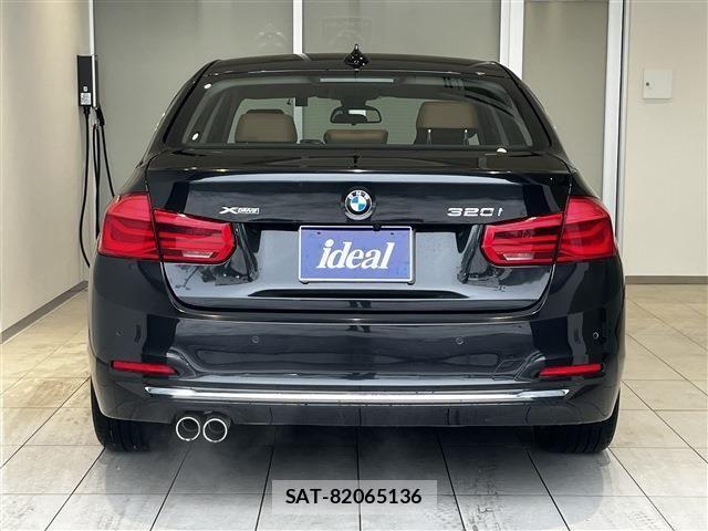 Bmw 3 SERIES 2017-01 3765776-3