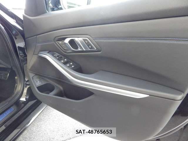 Bmw 3 SERIES 2019-09 4038895-17