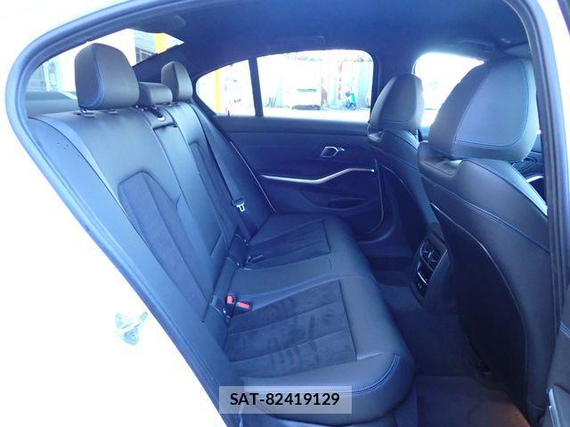 Bmw 3 SERIES 2024-04 4239796-23