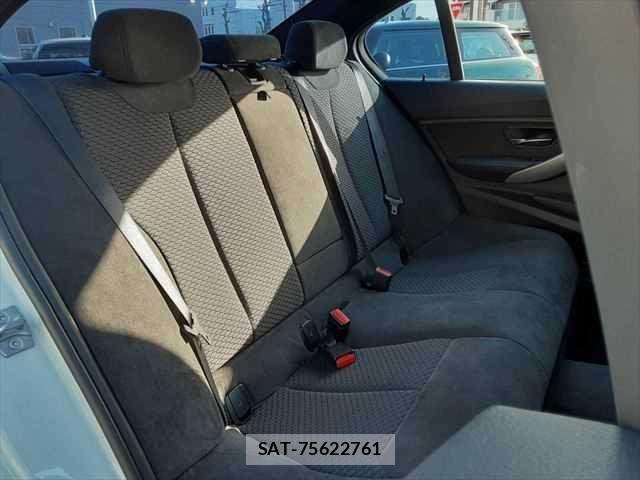 Bmw 3 SERIES 2013-08 4320750-7