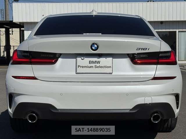 Bmw 3 SERIES 2022-01 4587609-9