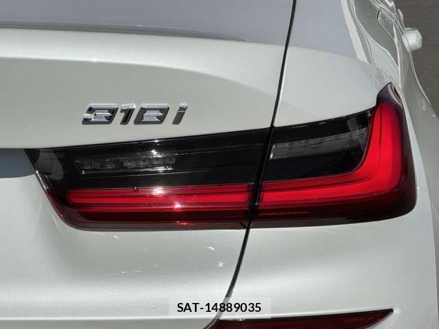 Bmw 3 SERIES 2022-01 4587609-15