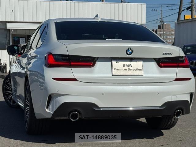 Bmw 3 SERIES 2022-01 4587609-2