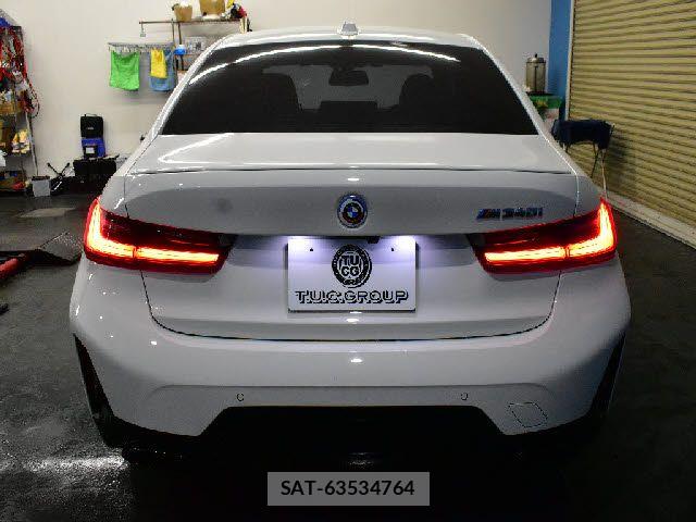 Bmw 3 SERIES 2023-04 6242353-25
