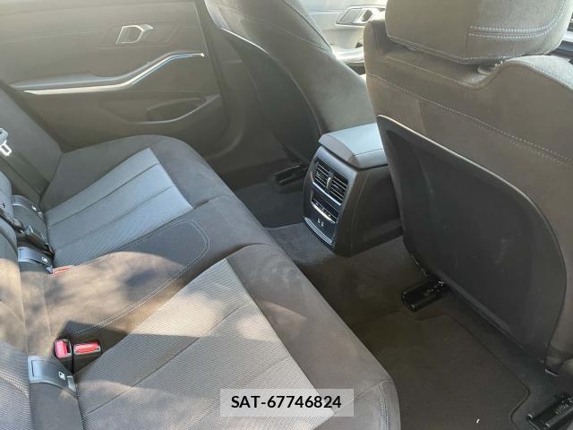 Bmw 3 SERIES 2025-04 6242359-19