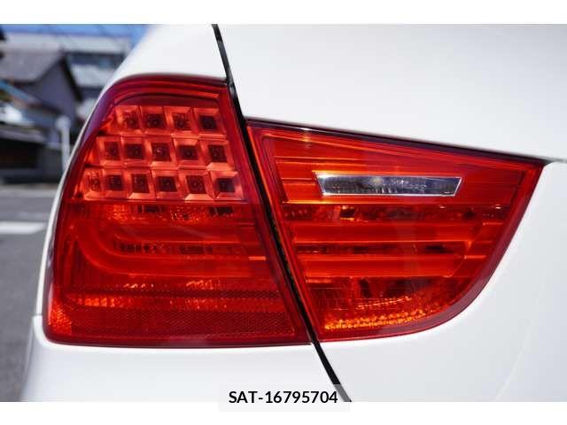 Bmw 3 SERIES 2011-06 6242377-9