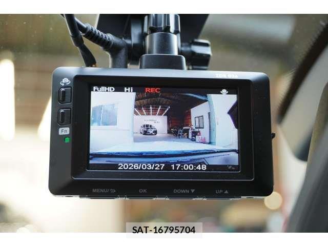 Bmw 3 SERIES 2011-06 6242377-12