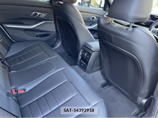 Bmw 3 SERIES 2025-04 6242358-14
