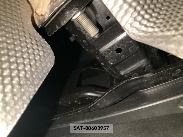 Bmw 3 SERIES 2015-08 6302882-28