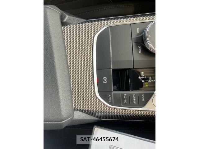 Bmw 3 SERIES 2019-06 6610754-27