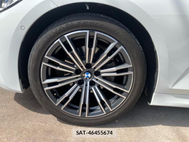 Bmw 3 SERIES 2019-06 6610754-3