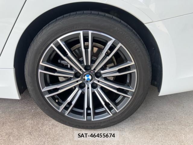 Bmw 3 SERIES 2019-06 6610754-4