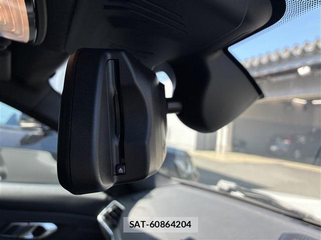 Bmw 3 SERIES 2021-03 6670485-19