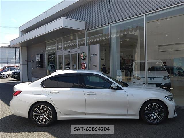 Bmw 3 SERIES 2021-03 6670485-3