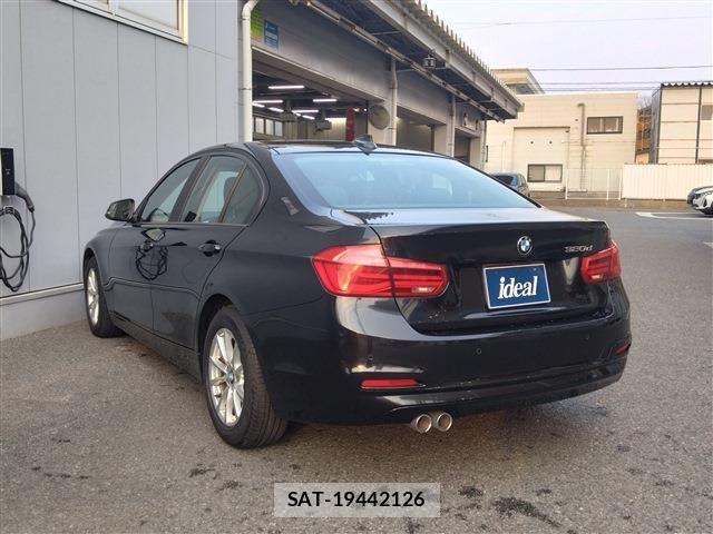 Bmw 3 SERIES 2017-04 6670493-6