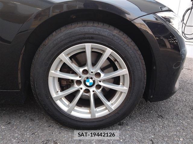 Bmw 3 SERIES 2017-04 6670493-8