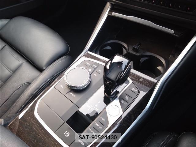 Bmw 3 SERIES 2019-06 6670486-19