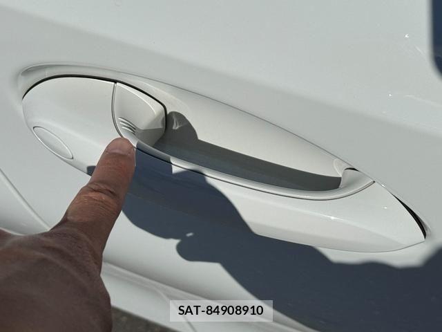 Bmw 3 SERIES 2021-09 6750944-12