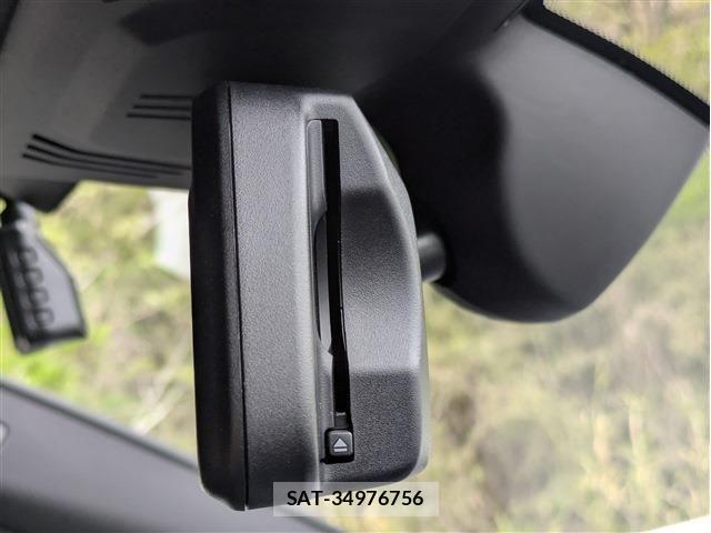 Bmw 3 SERIES 2019-09 6813947-20