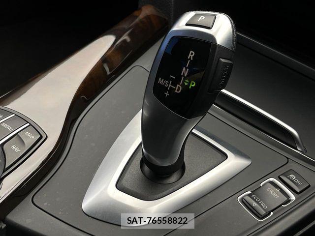 Bmw 3 SERIES 2017-12 6813949-11