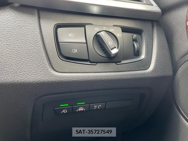 Bmw 3 SERIES 2017-03 6902588-16