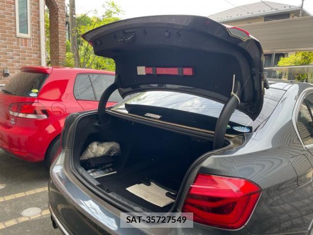 Bmw 3 SERIES 2017-03 6902588-8