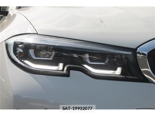 Bmw 3 SERIES 2019-04 6902586-8