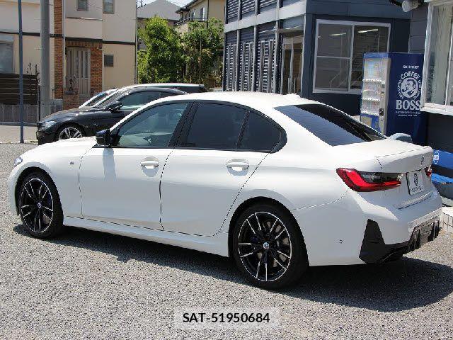 Bmw 3 SERIES 2023-02 6990040-26