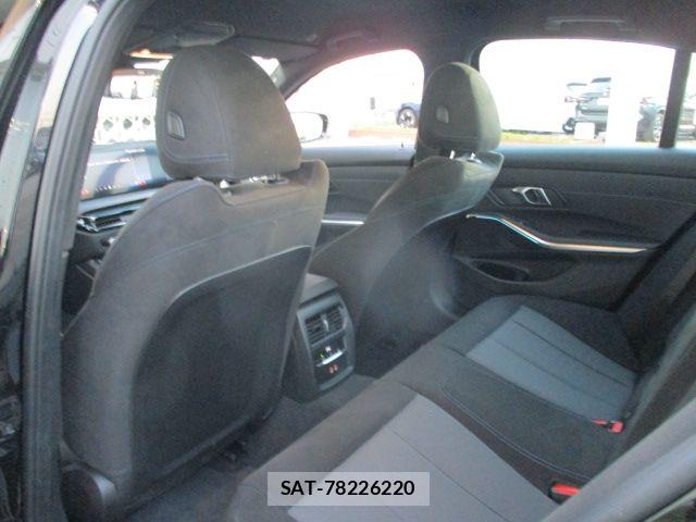 Bmw 3 SERIES 2025-08 6990042-18